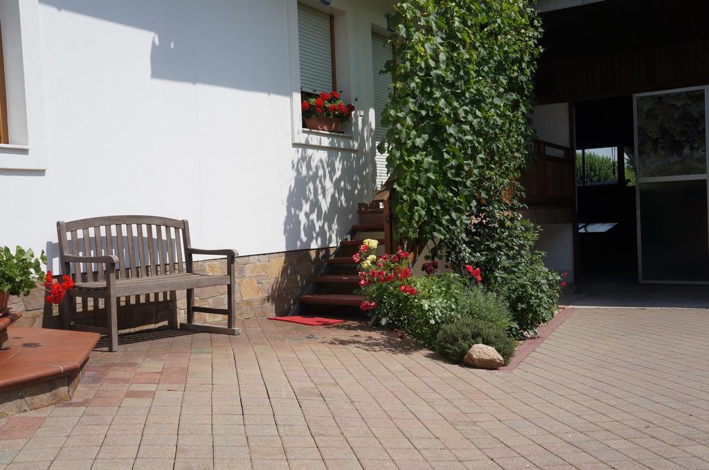 Zistler'S Blaufraenkischhof Hotel Deutschkreutz Exterior photo